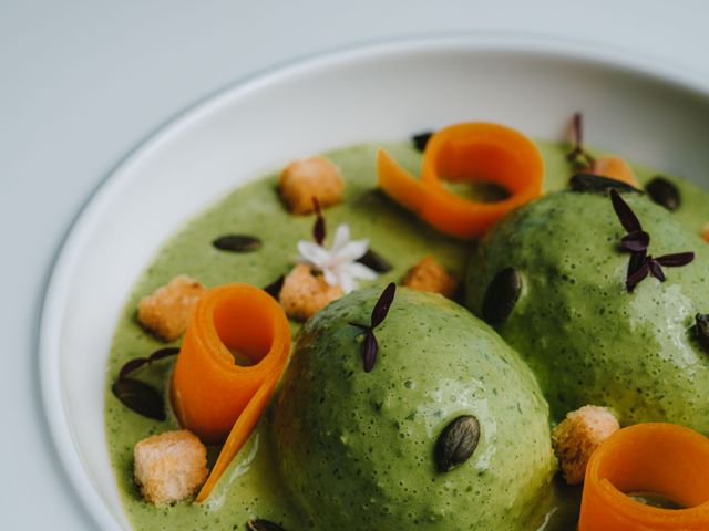 AMELIA Rooftop Restaurant and Bar 